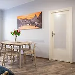Domus Petri- Casa A S. Pietro